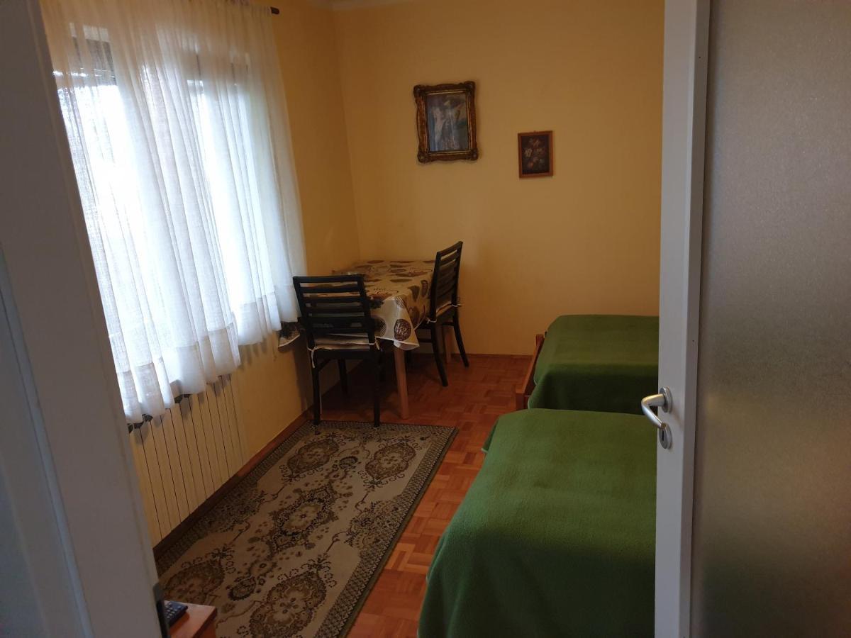 Pansion Pernjak Rijeka Luaran gambar